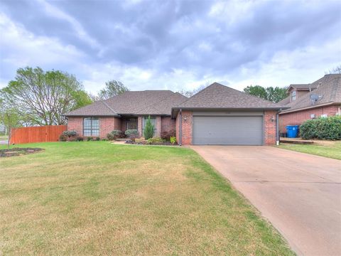 Photo of 1300 Brixton Road, Edmond, OK 73034 (MLS # 1223230)