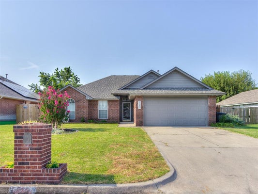 220 SW 142ND ST, OKLAHOMA CITY, OK 73170 - Image 4e4080ed8fce2452d40ab20fc0cc99a1/569240635