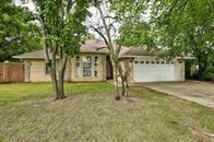 Photo of 2732 SE 90Th Street, Moore, OK 73160 (MLS # 1252377)