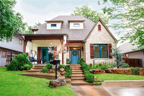 Photo of 1007 S Pickard Avenue, Norman, OK 73069 (MLS # 1233402)