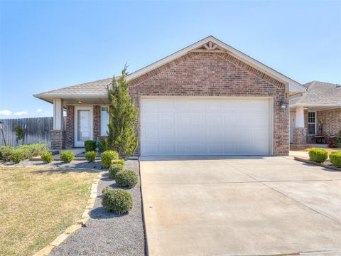 Photo of 19628 Brookville Drive, Edmond, OK 73012 (MLS # 1249456)