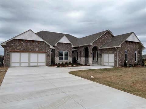 Photo of 4046 Black Rock Lane, Newcastle, OK 73072 (MLS # 1195851)