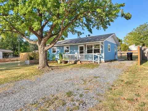 Photo of 414 S 7th Street, Noble, OK 73068 (MLS # 1255461)