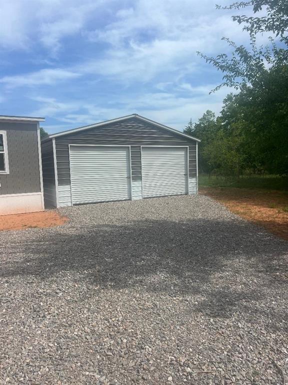 8001 London Drive - Photo 2