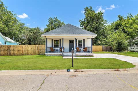 Photo of 224 N L Avenue, El Reno, OK 73036 (MLS # 1239353)