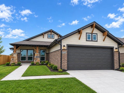 Photo of 4509 Black Bear Road, Edmond, OK 73003 (MLS # 1252125)