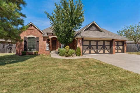 Photo of 523 Woods Way, Moore, OK 73160 (MLS # 1245663)