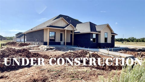 Photo of 16001 Navarra Way, Oklahoma City, OK 73170 (MLS # 1244688)