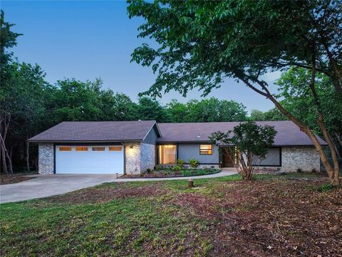 Photo of 9404 Red Oak Lane, Edmond, OK 73034 (MLS # 1228230)