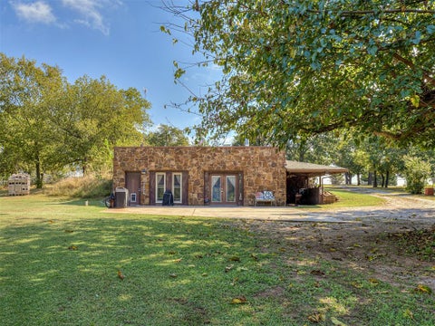 Photo of 1409 S HIGHWAY 76 Highway, Newcastle, OK 73065 (MLS # 1194816)