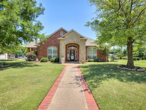 Photo of 3508 Stratford Place, Moore, OK 74160 (MLS # 1227302)