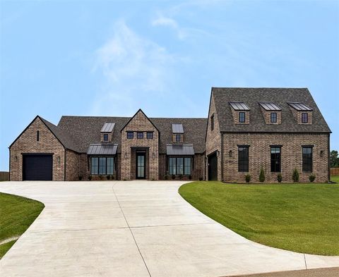 Photo of 975 Trunci Circle, Newcastle, OK 73065 (MLS # 1171081)
