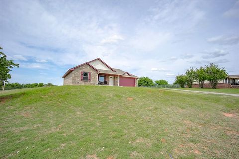 Photo of 2484 County Road 1328, Blanchard, OK 73010 (MLS # 1226304)