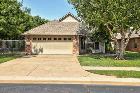 Photo of 17805 Griffin Gate Drive, Edmond, OK 73012 (MLS # 1244328)
