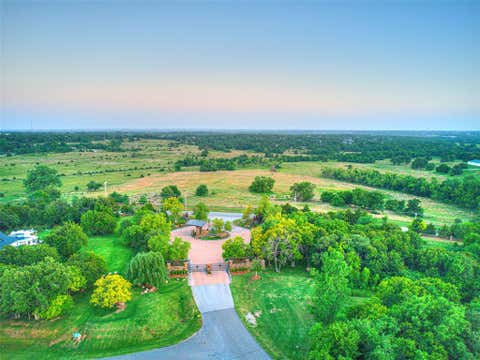 Photo of 6824 Ashton Hill Circle, Edmond, OK 73034 (MLS # 1214407)