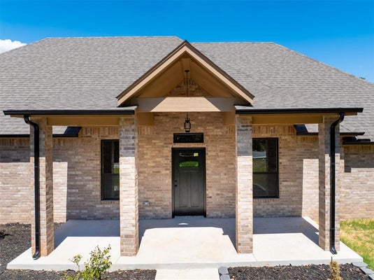 2421 PECAN PL, EDMOND, OK 73013 - Image 589e7bd4cef6f61bac5bc2d8d114bda9/1692003664