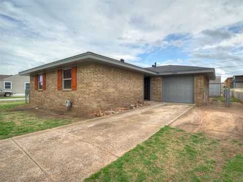 Photo of 1509 W London Street, El Reno, OK 73036 (MLS # 1222503)