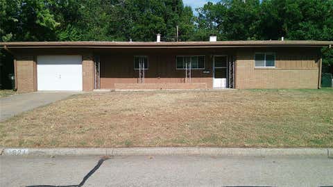 Photo of 1621 Cinderella Avenue, Norman, OK 73072 (MLS # 1243949)