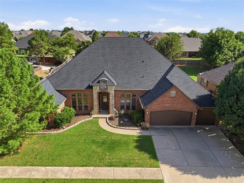 Photo of 600 NW 160th Street, Edmond, OK 73013 (MLS # 1241833)