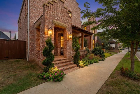 Photo of 1900 Oso Avenue, Oklahoma City, OK 73108 (MLS # 1251276)