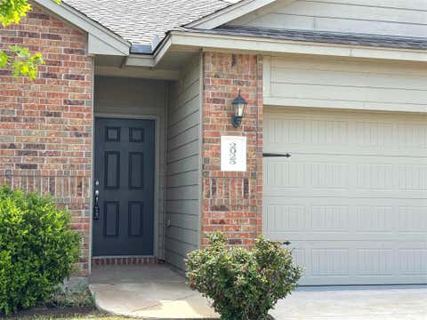 Photo of 2025 Scarlet Circle, El Reno, OK 73036 (MLS # 1224899)