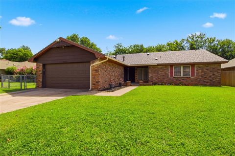 Photo of 5408 Ryan Drive, Oklahoma City, OK 73135 (MLS # 1237874)