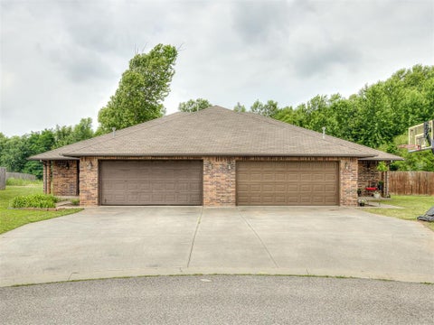 Photo of 700 NE 21st Terrace #702, Newcastle, OK 73065 (MLS # 1252184)