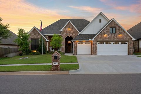Photo of 417 Maybury Drive, Norman, OK 73069 (MLS # 1232309)