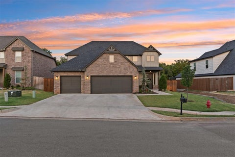 Photo of 4300 Luke Lane, Edmond, OK 73034 (MLS # 1242627)