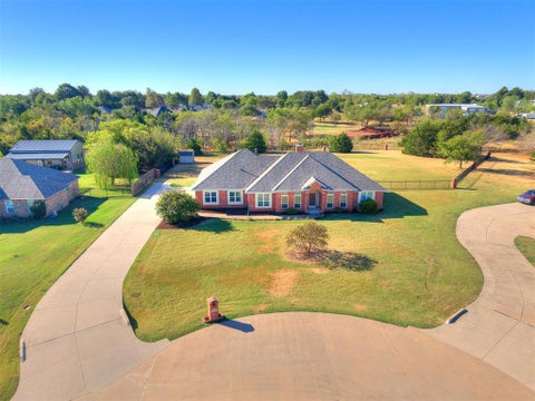 Photo of 3816 SE 86th Place, Oklahoma City, OK 73135 (MLS # 1252511)