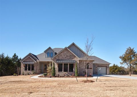 Photo of 9101 Prairie Estates Drive, Mustang, OK 73064 (MLS # 1211886)