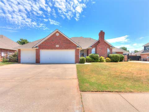Photo of 11008 Wineview Drive, Oklahoma City, OK 73170 (MLS # 1245309)
