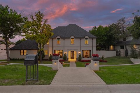 Photo of 2620 Berry Farm Road, Norman, OK 73072 (MLS # 1230005)
