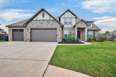 Photo of 15901 Foxtail Trail, Oklahoma City, OK 73013 (MLS # 1252366)