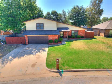 Photo of 11708 Oakdale Street, Yukon, OK 73099 (MLS # 1242416)