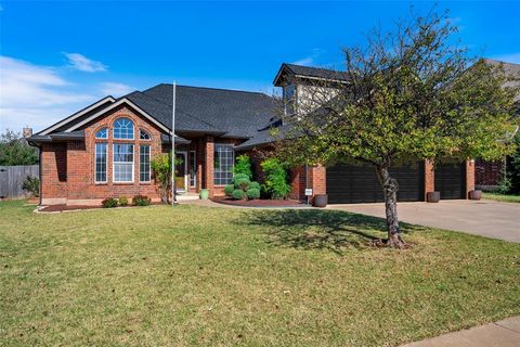 Photo of 301 E Richmond Terrace, Mustang, OK 73064 (MLS # 1200108)