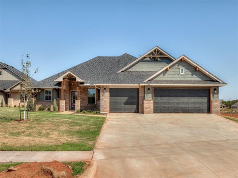 Photo of 11917 Rockbed Drive, Yukon, OK 73099 (MLS # 1250228)