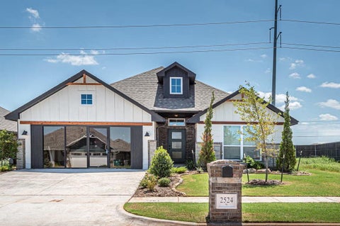 Photo of 2524 NW 193rd Terrace, Edmond, OK 73012 (MLS # 1235096)