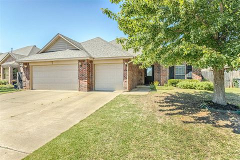 Photo of 1801 Woody Lane, Edmond, OK 73003 (MLS # 1229494)