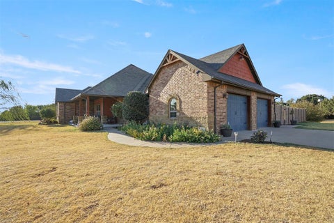 Photo of 20097 Wolf Creek Terrace, Purcell, OK 73080 (MLS # 1250651)