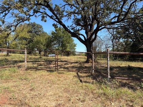 Photo of N Westminster Road, Choctaw, OK 73130 (MLS # 1252535)