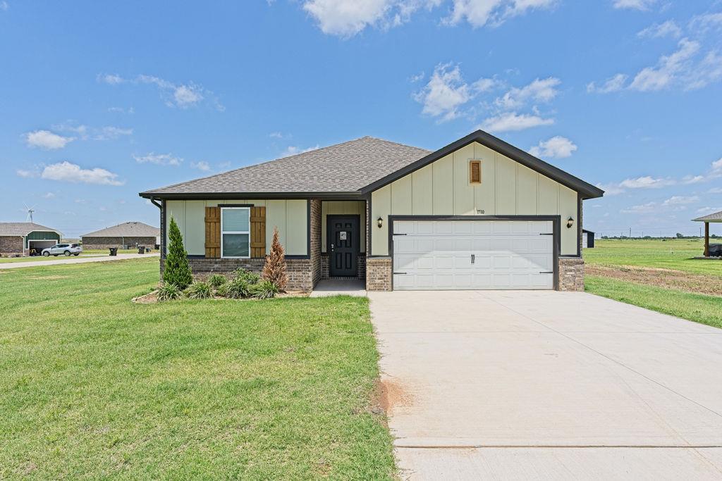 Photo 1 of 43 — 1710 Oak Way, Tuttle, OK 73089