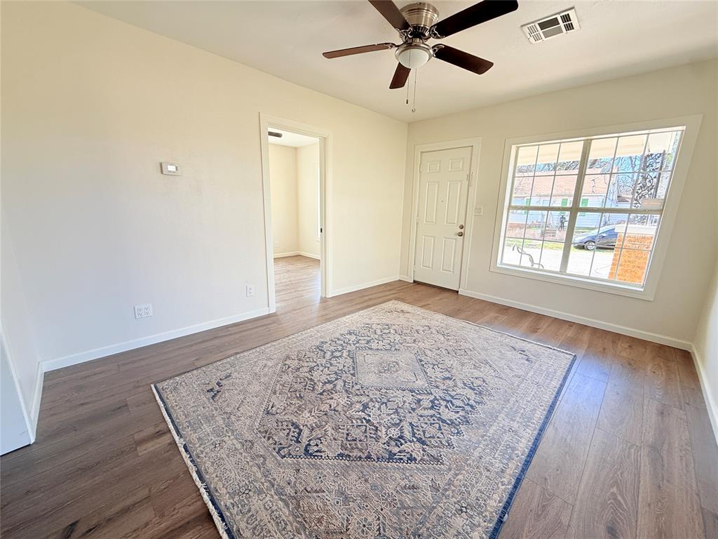 Photo 1 of 30 — 517 S 11th Street, Chickasha, OK 73018