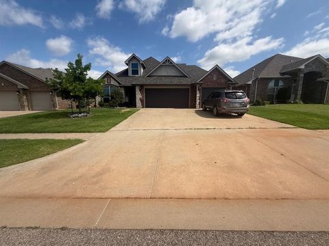 Photo of 6605 NW 158th Street, Edmond, OK 73013 (MLS # 1234830)