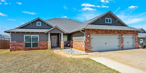Photo of 207 Lyla Glen Drive, Washington, OK 73093 (MLS # 1218965)
