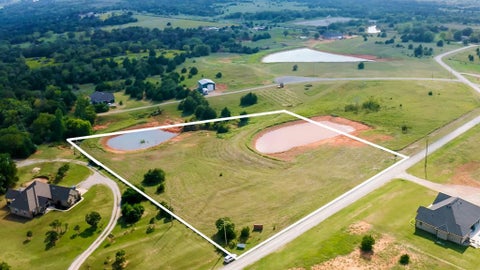 Photo of 40 201st ( LOT 9) Street, Purcell, OK 73080 (MLS # 1249616)