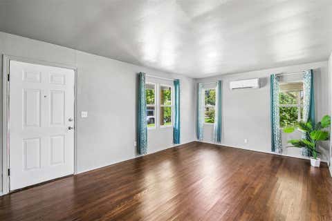 Photo of 804 N Santa Fe Avenue, Purcell, OK 73080 (MLS # 1243227)