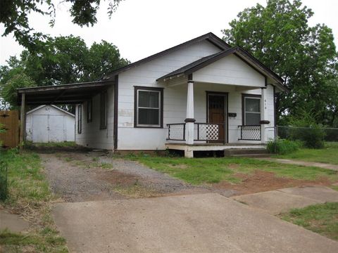Photo of 610 NW 95th Street, Oklahoma City, OK 73114 (MLS # 1228104)