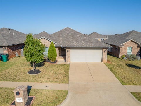 Photo of 3029 NW 182nd Street, Edmond, OK 73012 (MLS # 1253148)