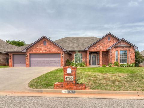 Photo of 6709 NW 119th Street, Oklahoma City, OK 73162 (MLS # 1228034)